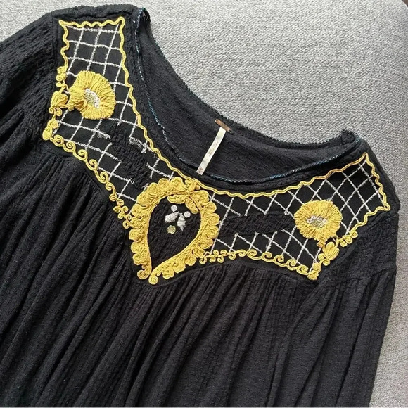 Free People Begonia Embroidered Long Sleeve Top Medium - Picture 4 of 5